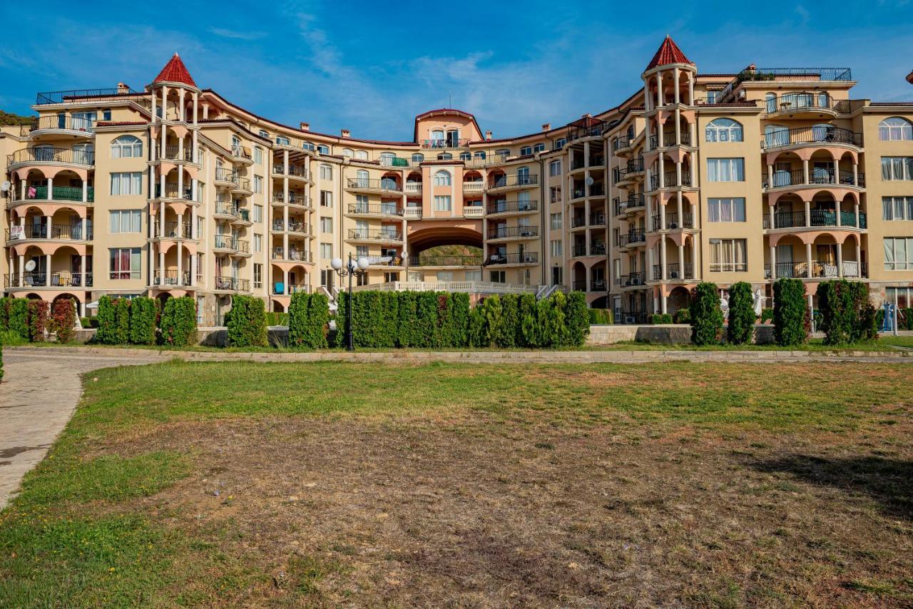 Menada Negresco Apartments Elenite Exteriér fotografie