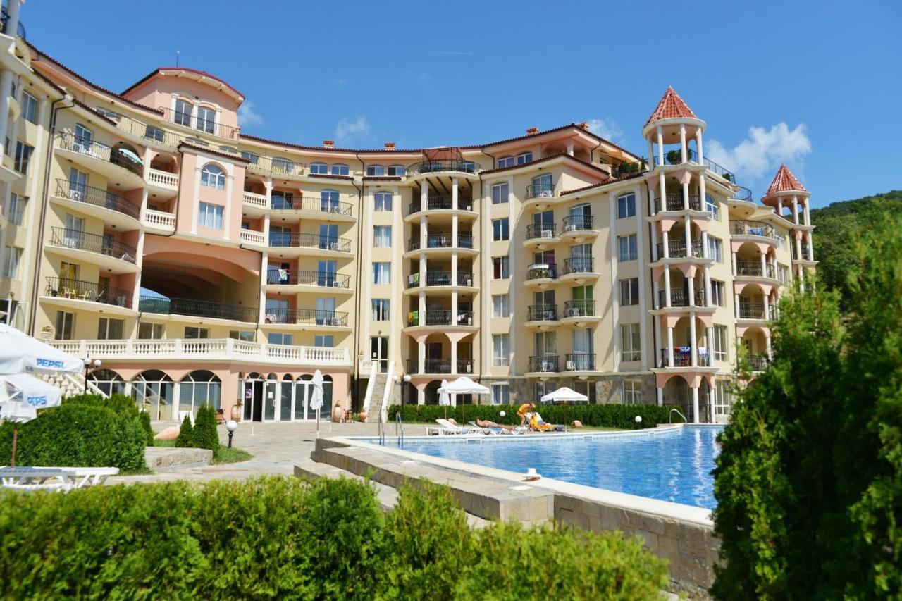 Menada Negresco Apartments Elenite Exteriér fotografie